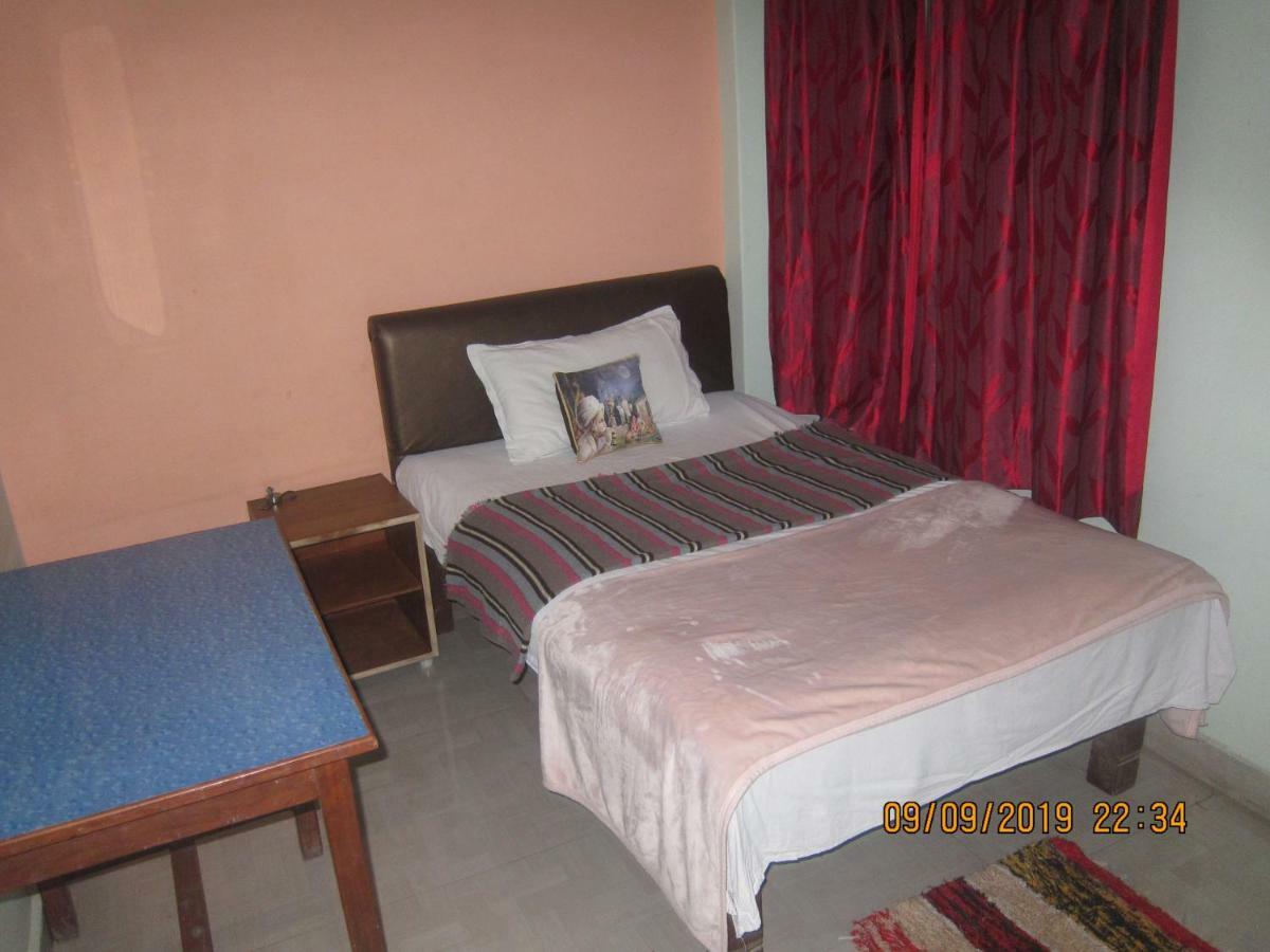 Kedar Guest House -Feel At Home Varanasi Exterior foto